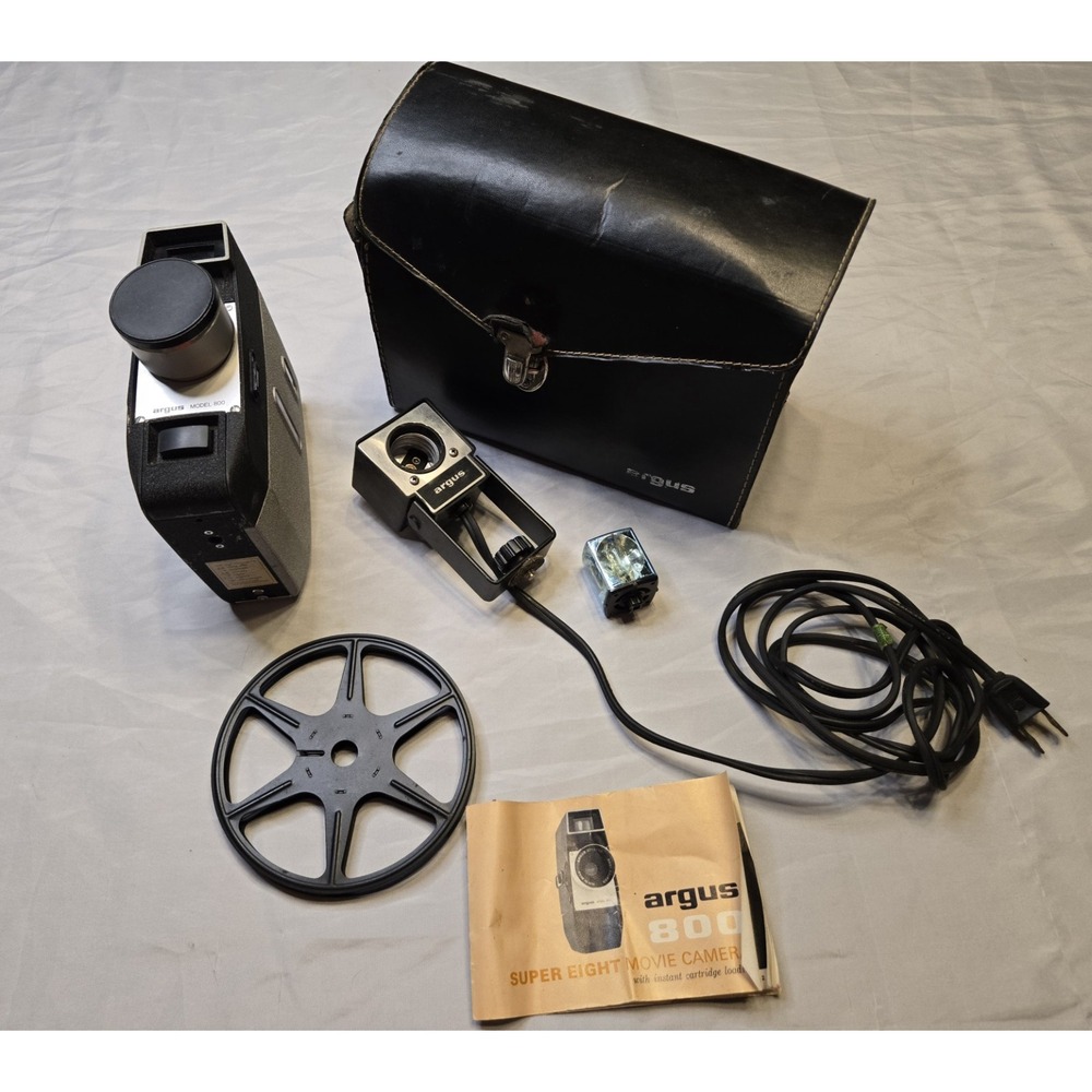 Vtg‎ Argus Model 800 Movie Camera And Parts As Shown With Case